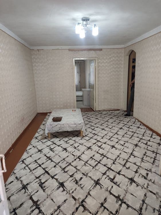 CHILANZAR 4 Kv 2 XONA 3 XONA qilingaN SHaroitlar Bor METRO Yonida Sroc — 2