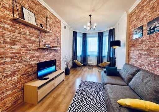 Ц-5 2х ком в стиле Loft в центре города — 1