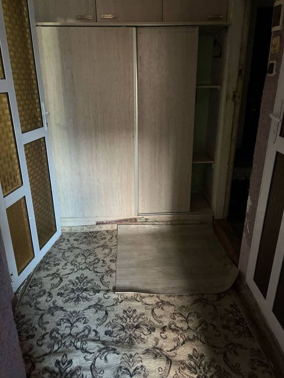Sagdiana massivi 1xona 3etaj oilaga yoki yaxshi insonlarga. — 3