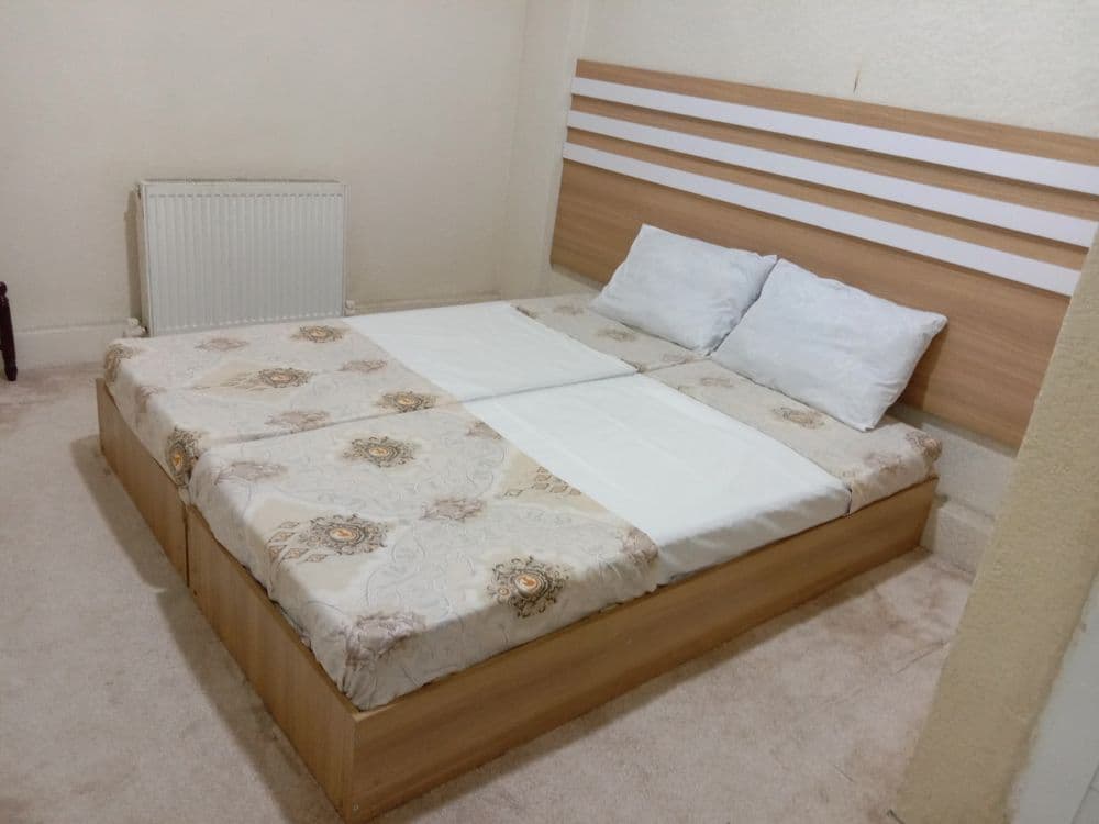 Hostel Hotel Otel Mehmonhona arzon narhlarda 25000som 55000 somgacna — 2