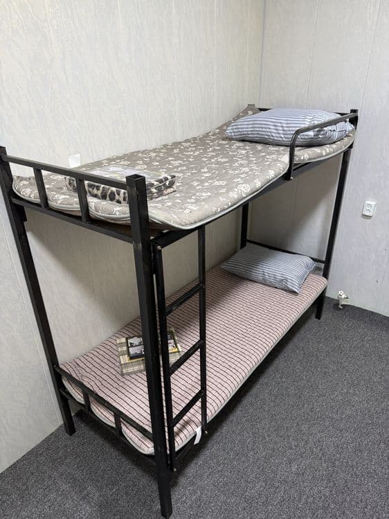 HOSTEL Chorsuda  | YOTOQXONA | Erkaklar yotoqxonasi — 1