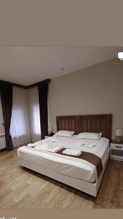Mexmonxona Qoyliq /kunlik xona/ hotel/hostel
- Muhimi toza va pokiza — 1