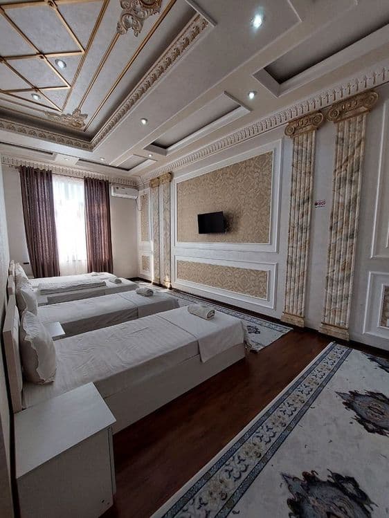 Hotel Bez zakz/ hostel — 2