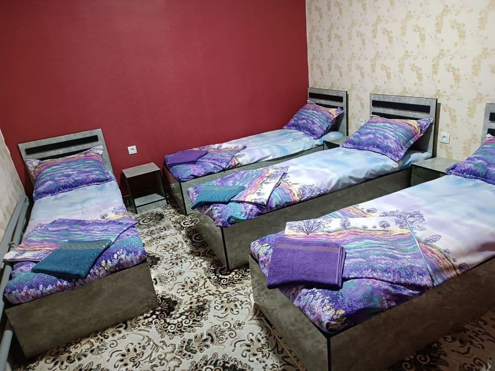 Mehmonxona gostinsa Xostel Hostel Hotel Уй хотел хостел kvartira отел — 4