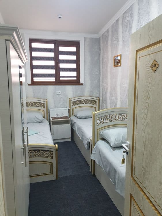 hostel eski shaxar. — 4