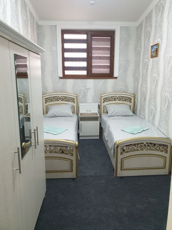 hostel eski shaxar. — 5