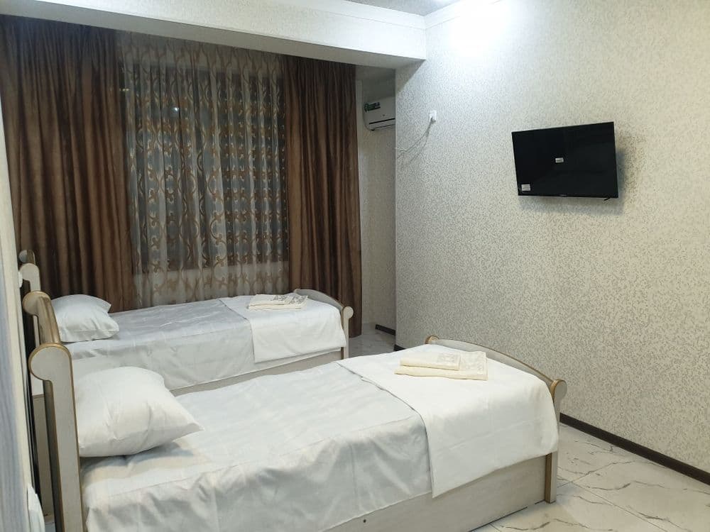 hostel eski shaxar. — 8