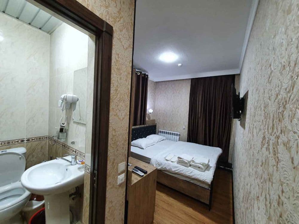Hotel bez zaks bez zags гостиница без загса без закс ётокхона — 3