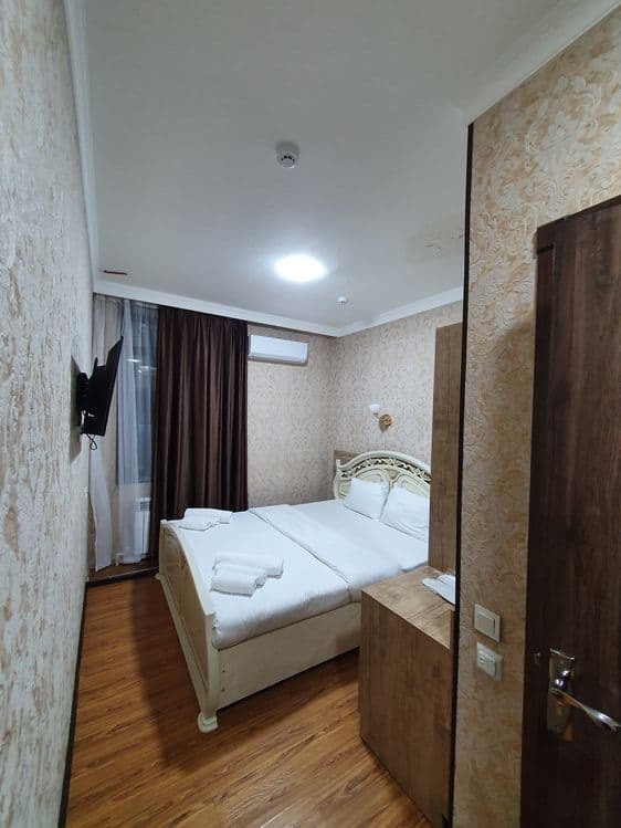 Hotel bez zaks bez zags гостиница без загса без закс ётокхона — 6