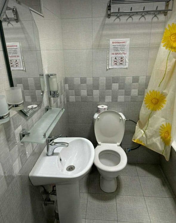Hotel bez zaks / Gasnitsa / Mehmonxona/ kunlik ijra — 2