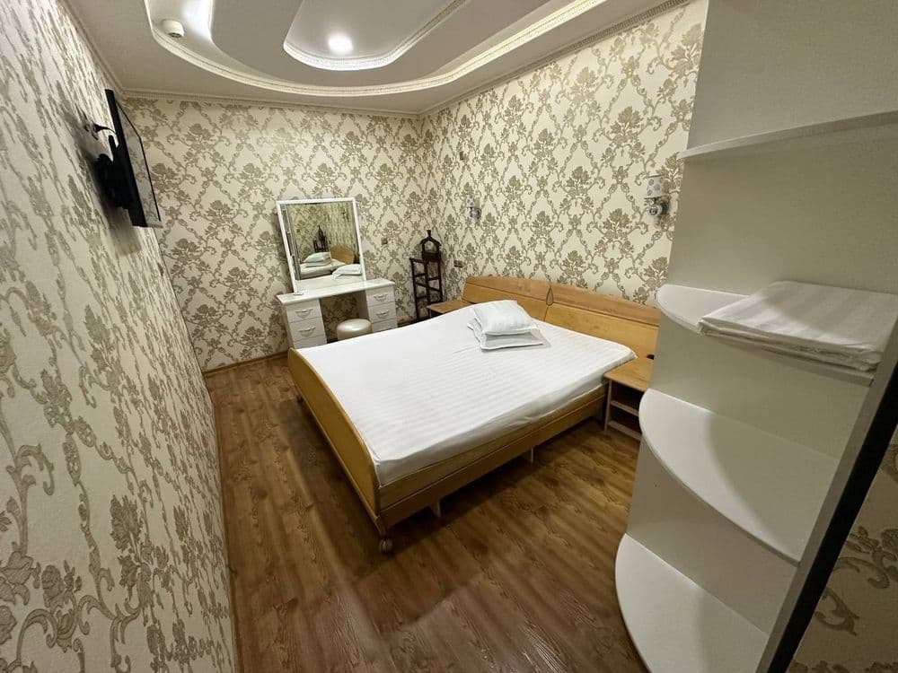Bezzaks hotel mehmonxona kvartira xostel kunlik ijara — 1