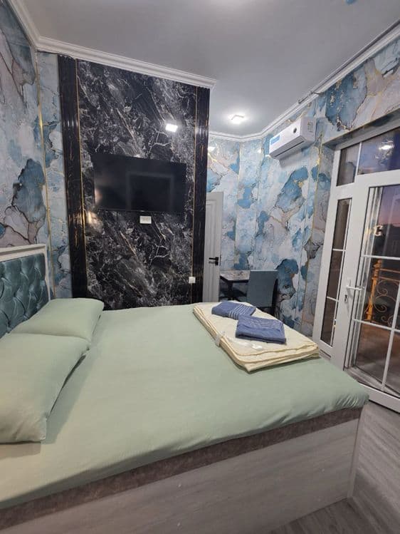 Bez zaks Mehmonxona YUNSUBOD JonTowr Hotel24/7 — 5