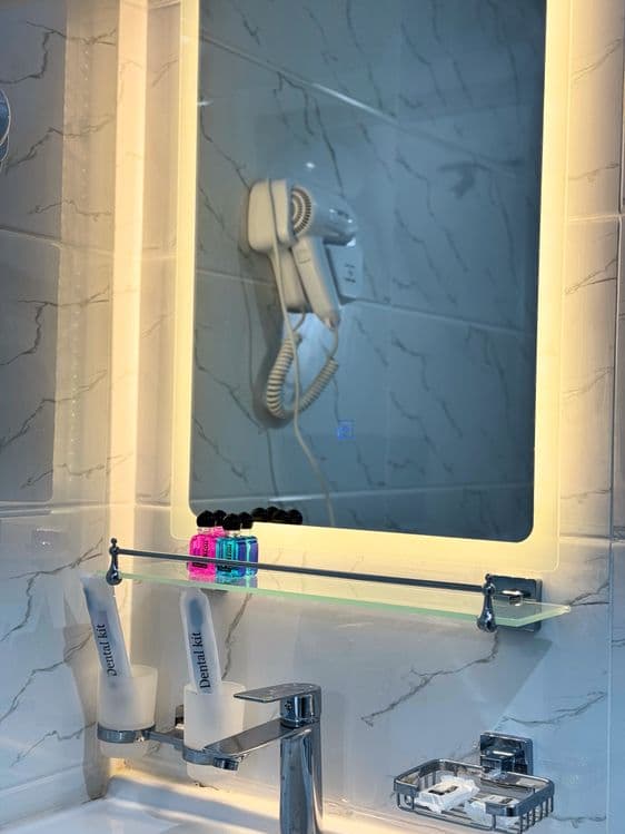 Bezzaks hotel, soatlik hotel Без загс отель, Mehmonxona — 4