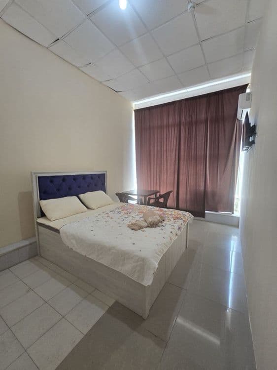 Mehmonxona bez zaks SERGELI 24/7 SHOXJON HOTEL — 2