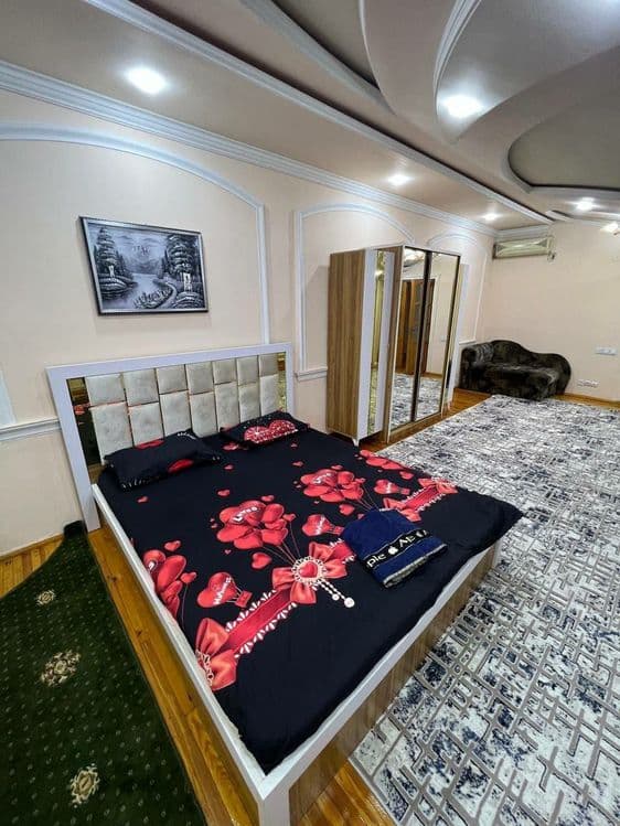 Гостиница В центре Без Загса — 1