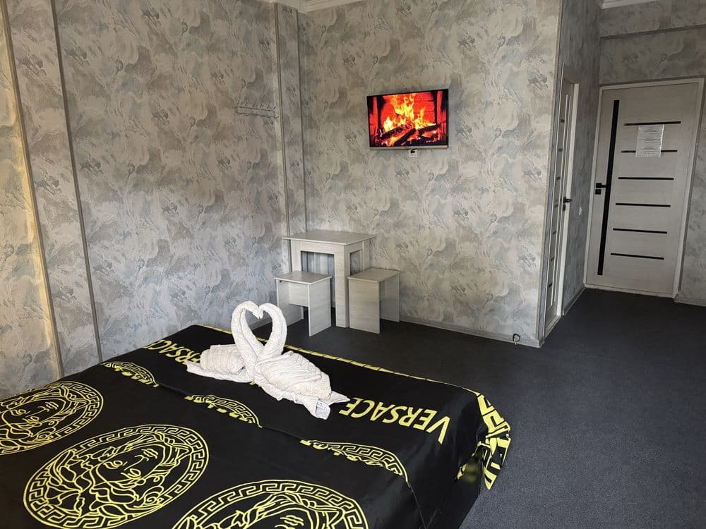 Arzon Bezzaks Hotel — 3