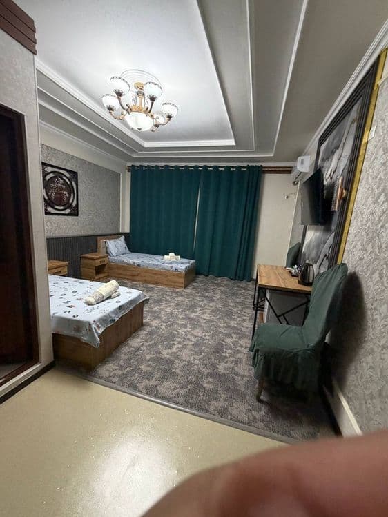 Bez zakz /kunlik xona/ hotel/hostel
- Muhimi toza va pokiza joy
- Xo — 1
