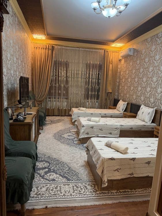 Bez zakz /kunlik xona/ hotel/hostel

- Muhimi toza va pokiza joy

- Xo — 5