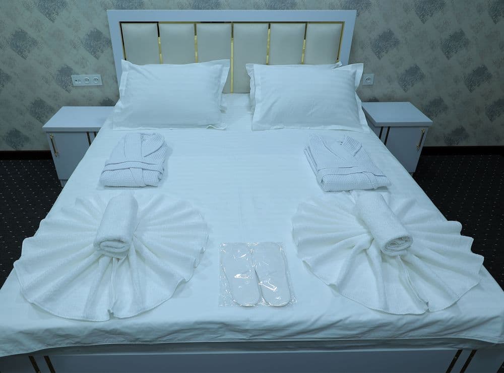 Bez zaks hotel akuratniy tozza joy yengi filial — 4
