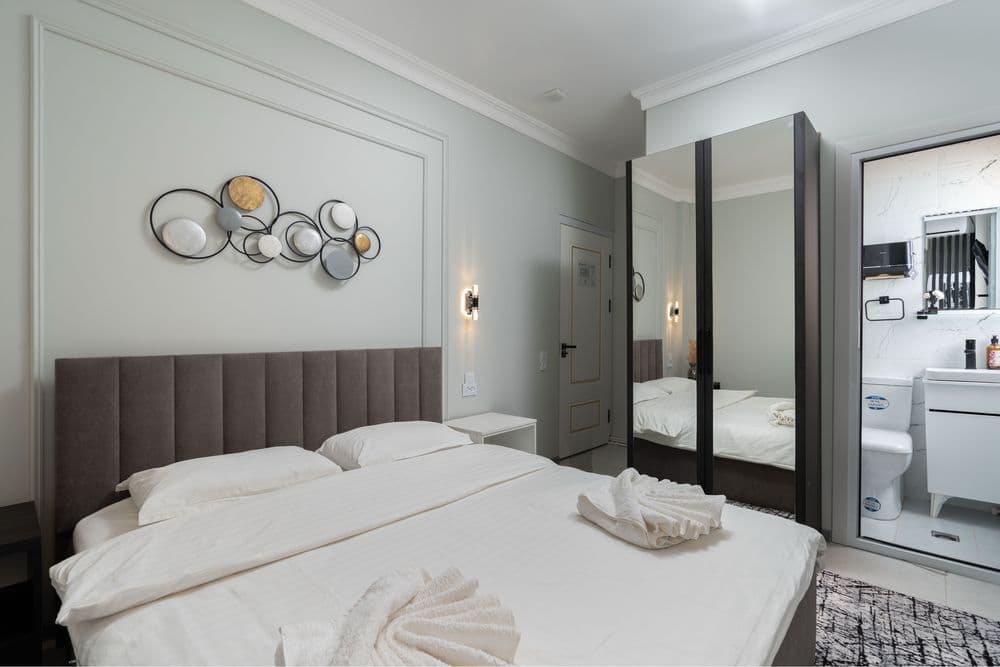 Hotel  Tashkent. — 6