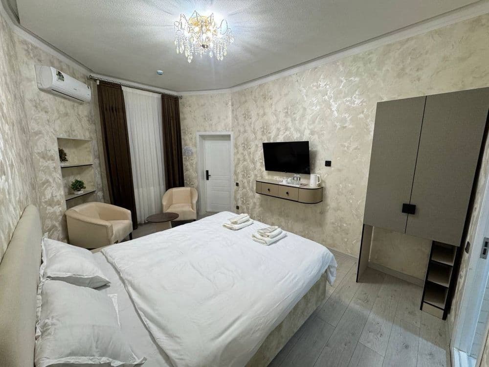 Bezzaks Hotel soatlik gostinitsa mehmonxona — 4