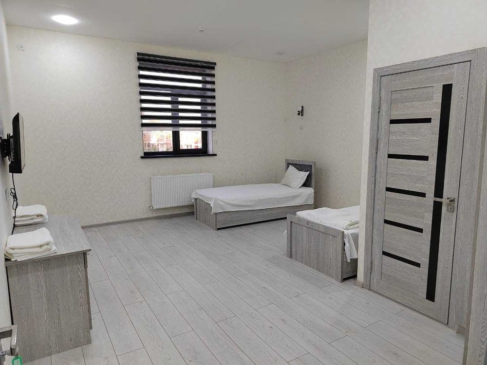 ERA HOTEL Гостиница/mehmonxona 24/7 — 2