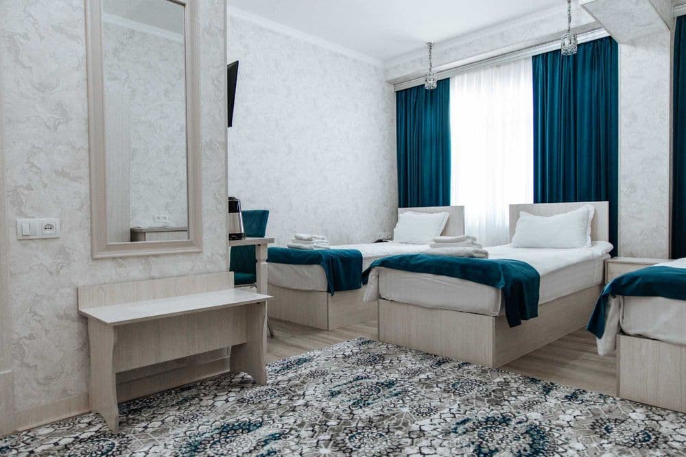 Мехмонхона, гостиница "MERCURI-MERIDIAN" в центре города. Бухара.HOTEL — 4
