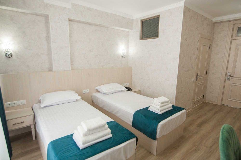 Мехмонхона, гостиница "MERCURI-MERIDIAN" в центре города. Бухара.HOTEL — 8