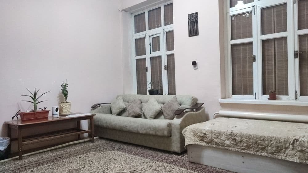 Мехмонхона. Чор-Минорга атиги 100 метр. Масофа. — 7