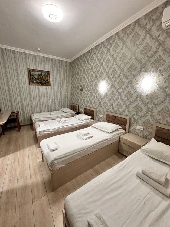 Kunlik Arzon Mexmonxona.  Мехмонхона  Гостиница Otel Hotel  Gostinsa — 1
