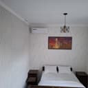 Hotel Buxoroda ZAGS shart emas