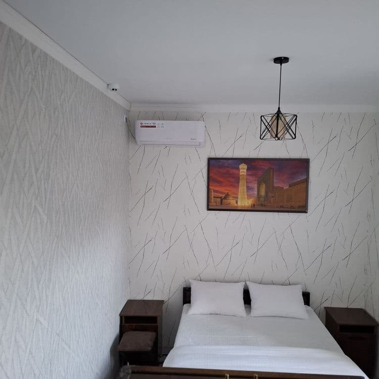 Kunlik Hotel Buxoroda — 1