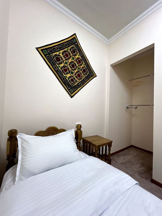 Shahina Hotel Registon — 2