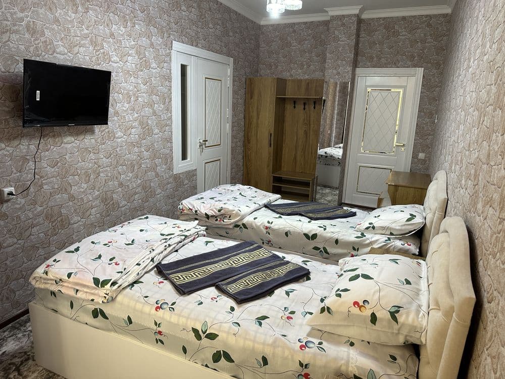 hotel hostel mexmon uyi — 4