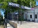 Bez Zagz Hotel 24/7