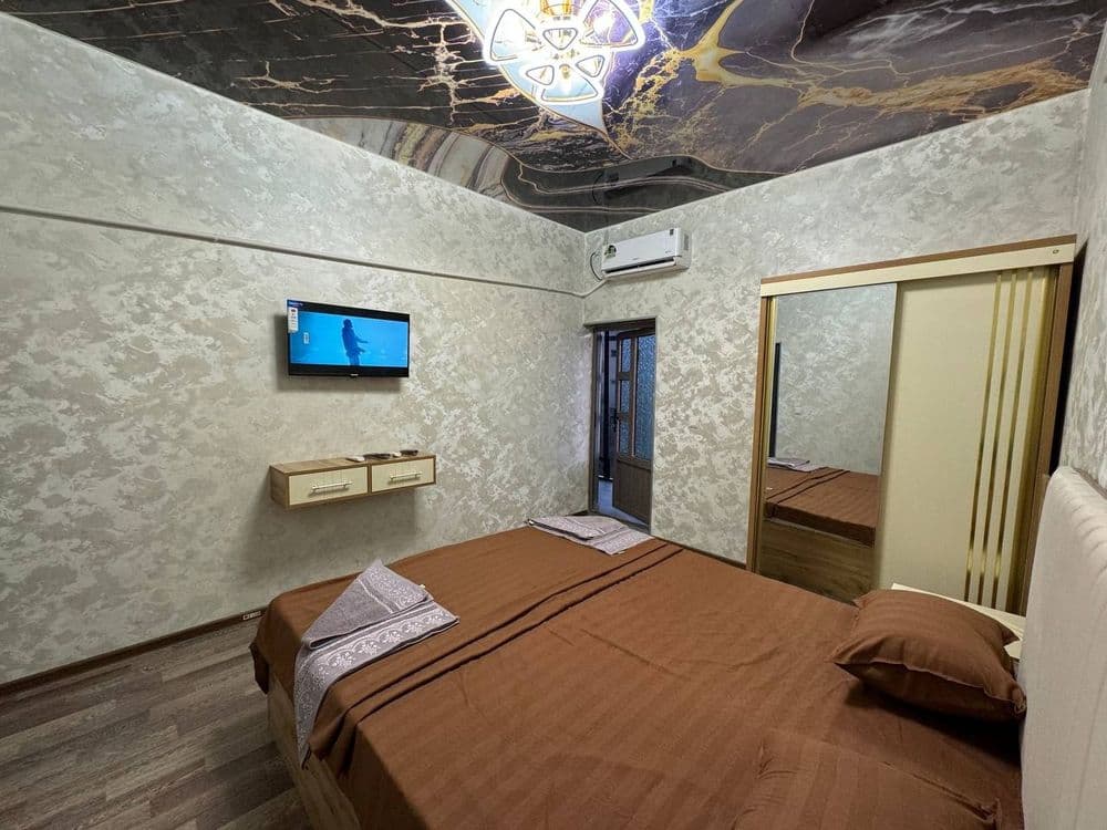 Без Закс Гостиницы — 3