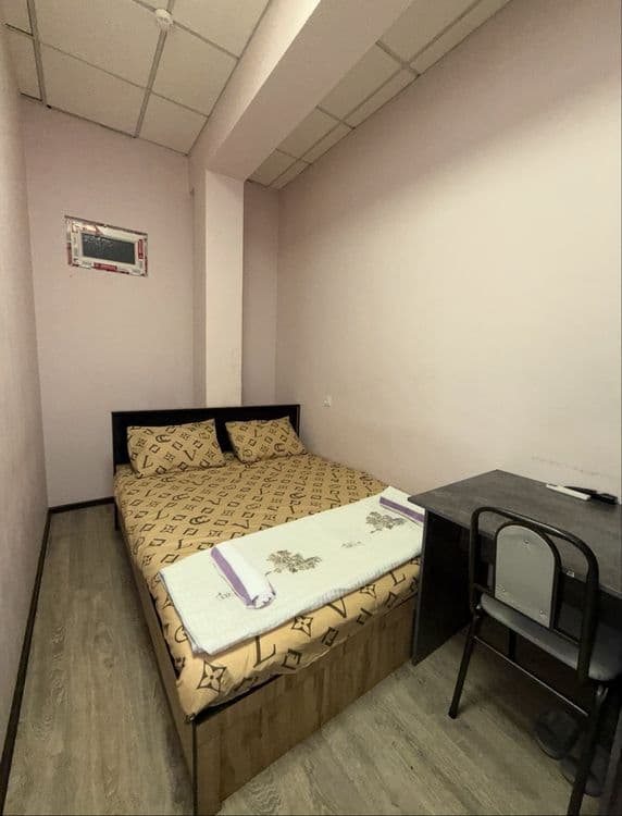 BEZZAKS Mexmonxona Hotel Hostel — 2