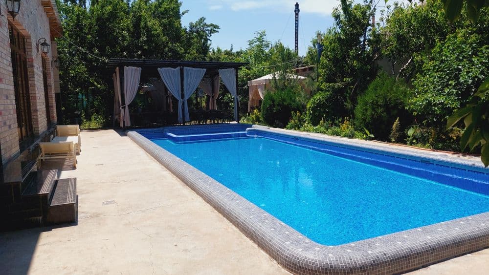 Yengi Dacha oilaviy 15x5 basseyn — 3