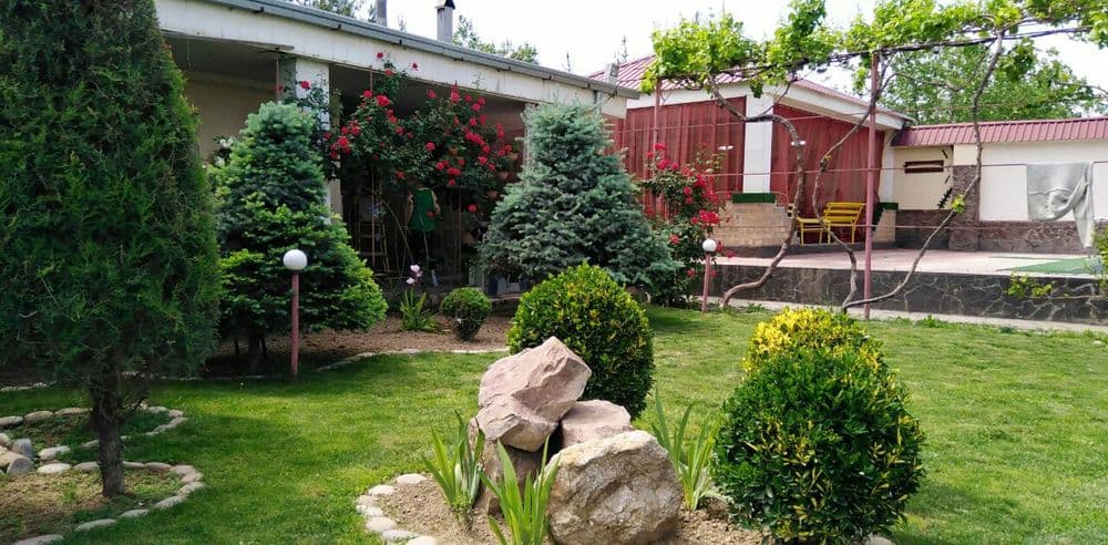 Сдается дача в Кибрае. Вдоль реки чирчик. 5км от центра Кибрая. — 6