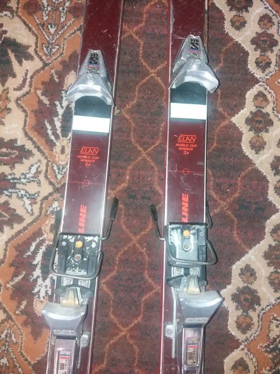 Лыжи Elan Югославия  крепление Salomon 444.. — 2