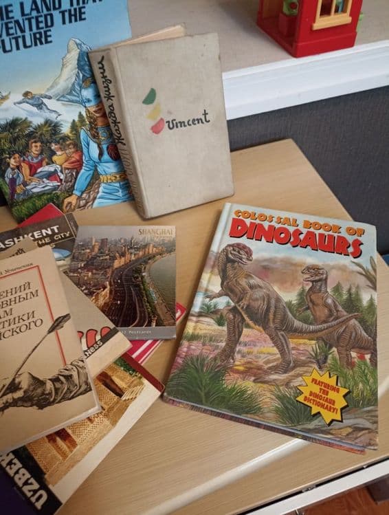 Книга про динозавров на Английском языке оригинал — 1