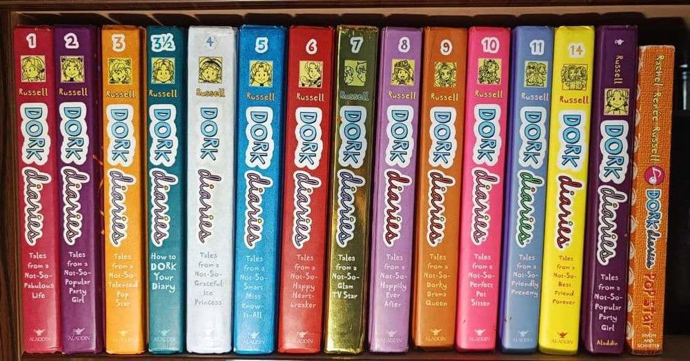 DORK DIARIES 15 books in English. Дневник НИККИ 15 книги На Английском — 1