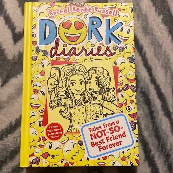 DORK DIARIES 15 books in English. Дневник НИККИ 15 книги На Английском — 8
