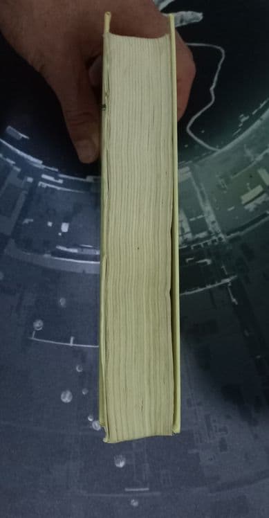 Nodir kitoblar sotiladi. — 3