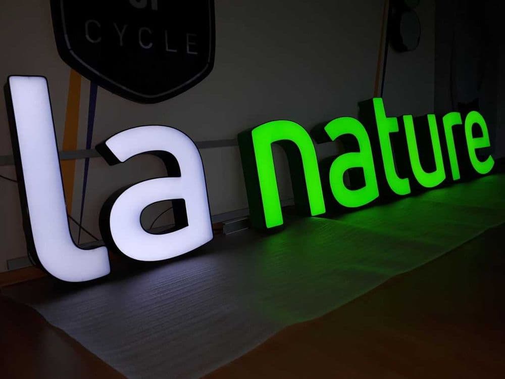 Tashqi reklama xizmati Наружная реклама вывески banner tumanka 3d xarf — 1