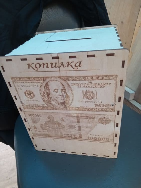 Большая копилка для купюр . Деревяная из фанеры — 3