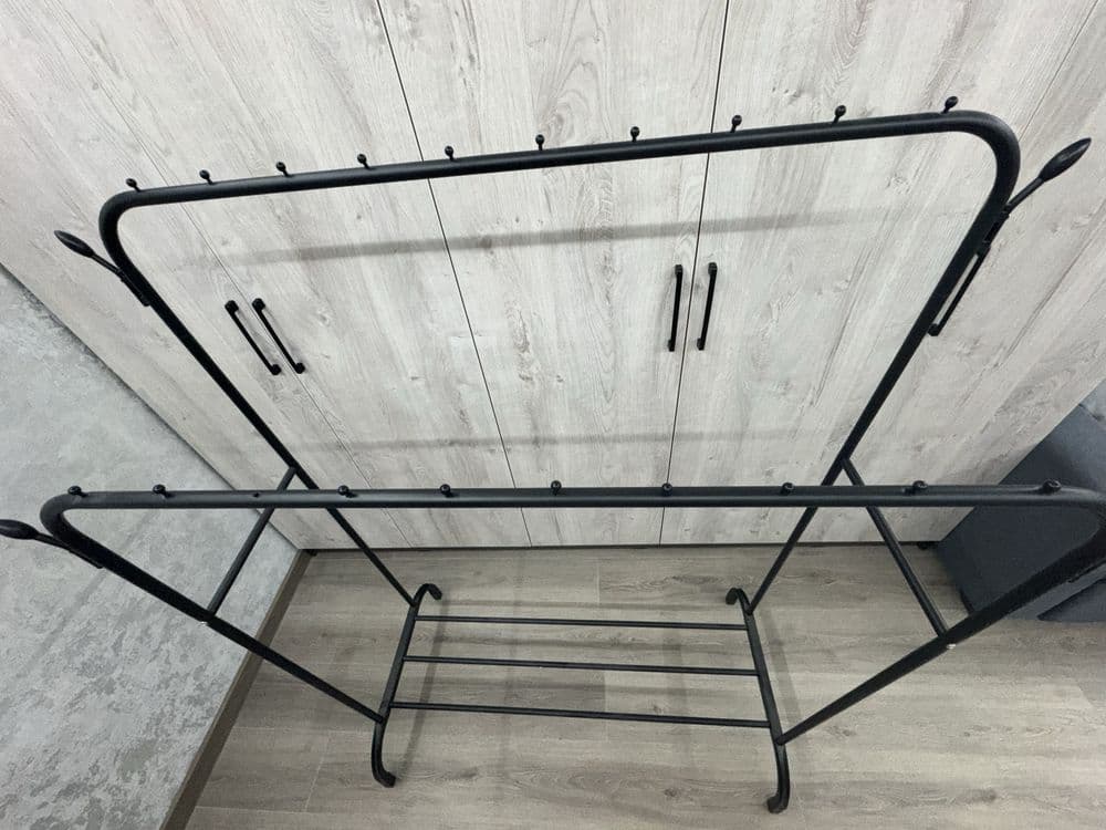 Продам Стойку для Одежды. Вешалка — 2