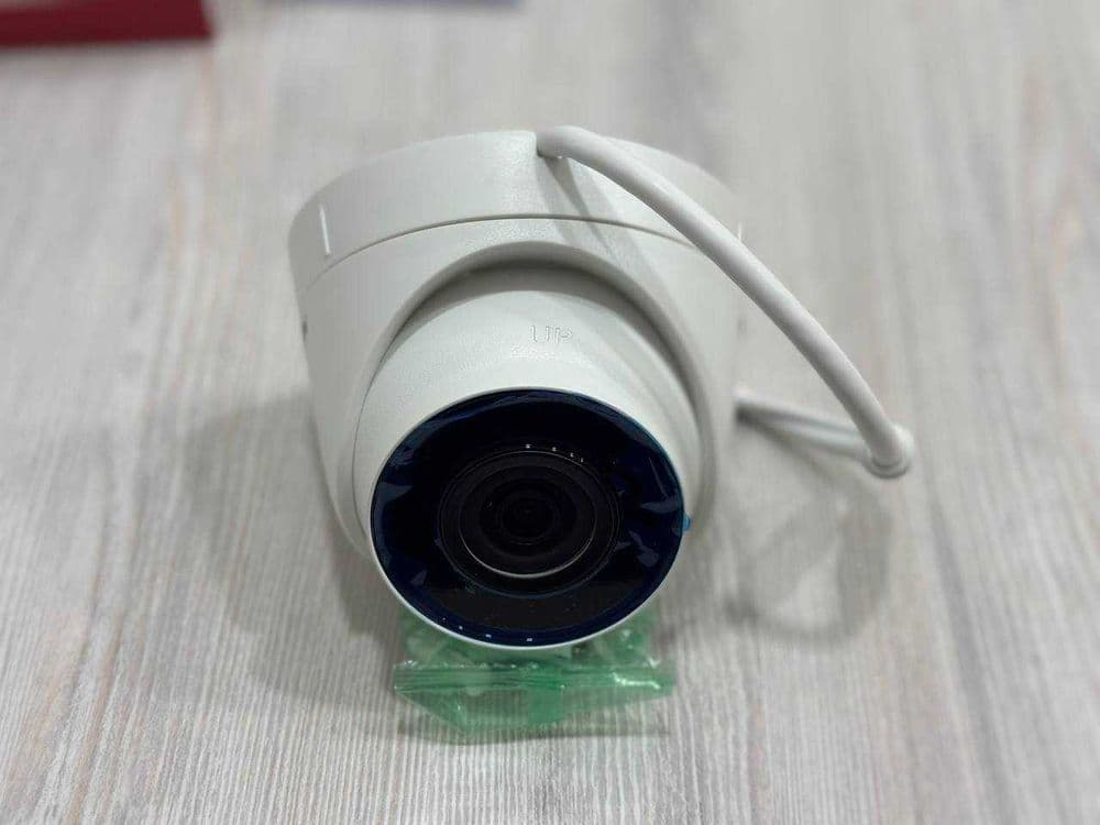 Камера видеонаблюдения Hikvision DS-2CD1323G0E-I(C) — 3