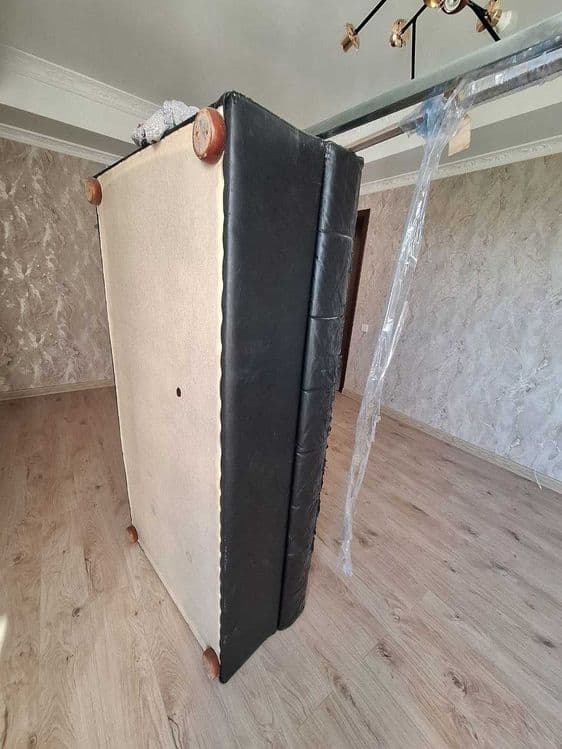 Диван по кожу цена договорная — 4