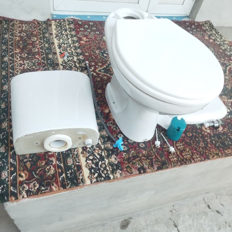 Унитаз сотилади холати яхши — 1